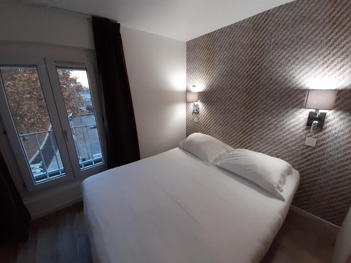 Le Royalty Hotel Angers Luaran gambar